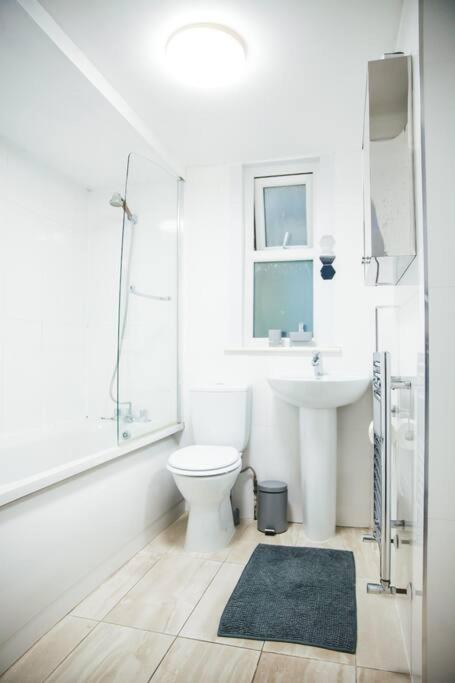 3 Bed Flat With Balcony Central London Exteriör bild