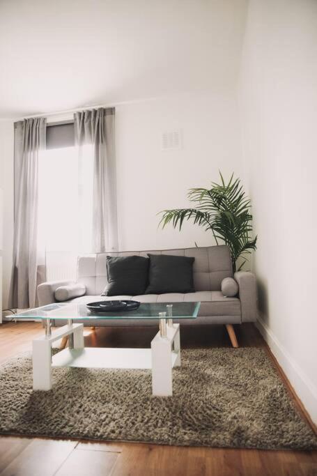 3 Bed Flat With Balcony Central London Exteriör bild