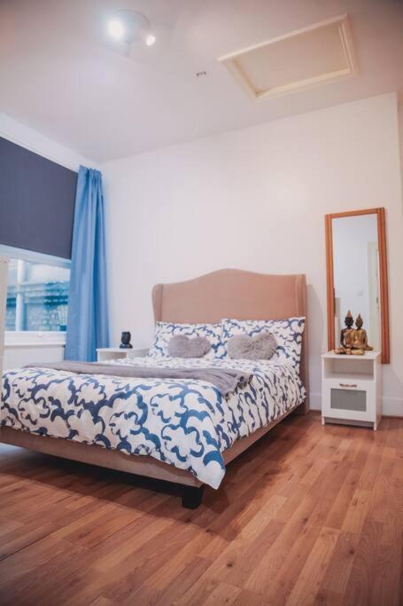 3 Bed Flat With Balcony Central London Exteriör bild