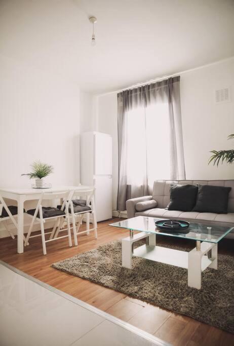 3 Bed Flat With Balcony Central London Exteriör bild