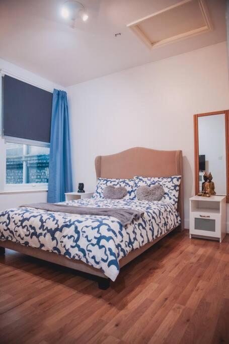 3 Bed Flat With Balcony Central London Exteriör bild