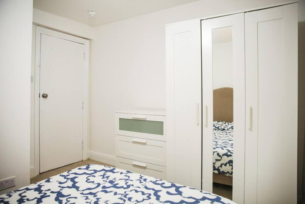 3 Bed Flat With Balcony Central London Exteriör bild