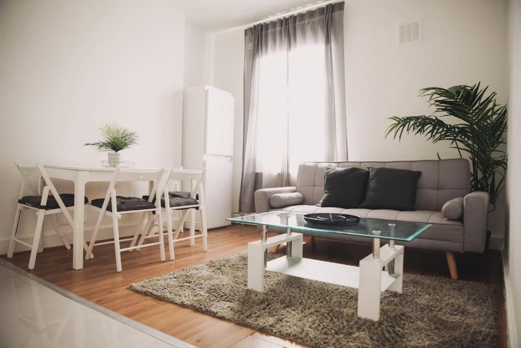 3 Bed Flat With Balcony Central London Exteriör bild